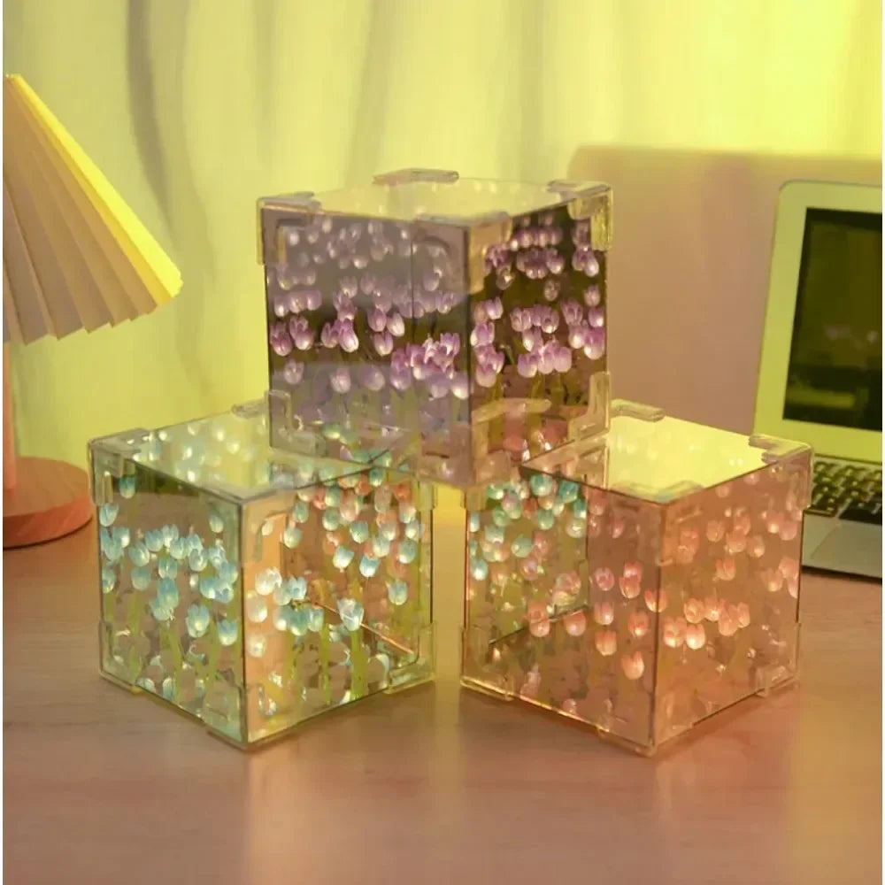 Luz noturna com espelho cubo de Rubik Tulip Sea